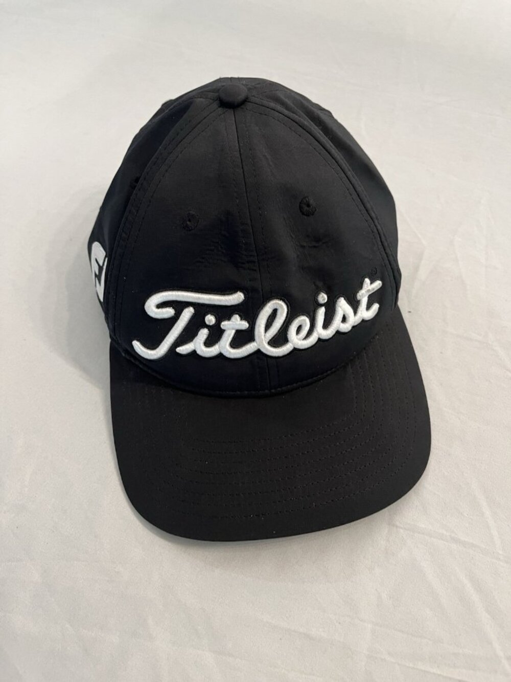 Titleist FJ Footjoy Pro V1 Golf Hat Cap Fitted Stretch fit Black Adjustable